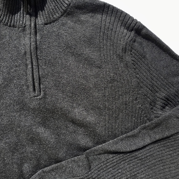 Calvin Klein Grey 1/4 Zip Pullover Sweater Sz M - Picture 3 of 7